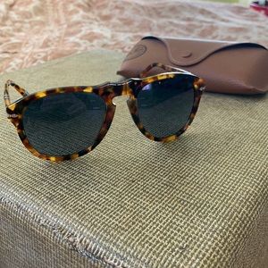 Persol 649 Sunglasses
